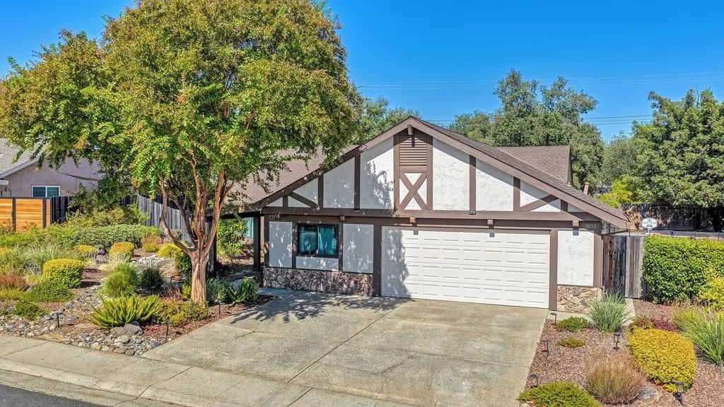 1833 Woodacre Way, Roseville