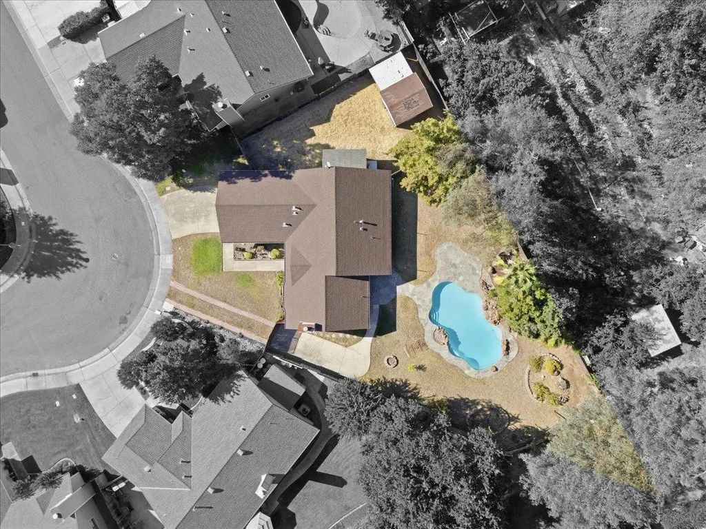 8230 Peregrine Way, Citrus Heights