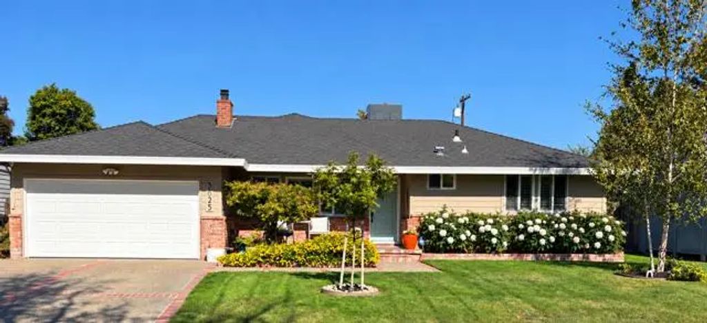 3825 Lynwood Way, Sacramento
