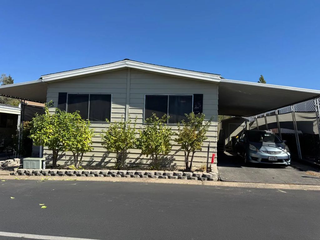 2681 Cameron Park Drive 31, Cameron Park