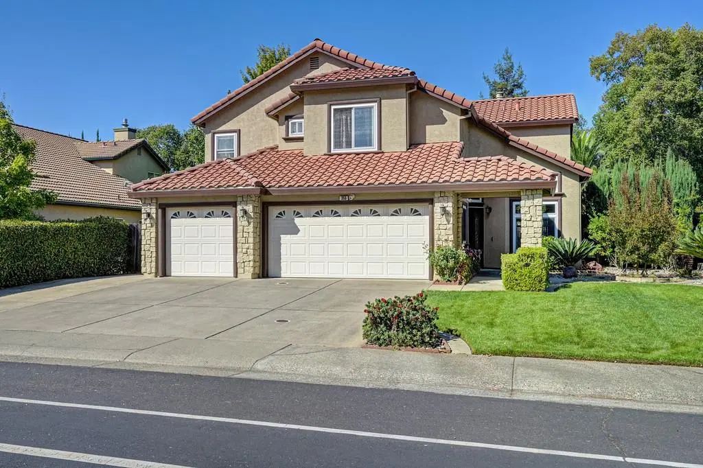 355 Silberhorn Drive, Folsom