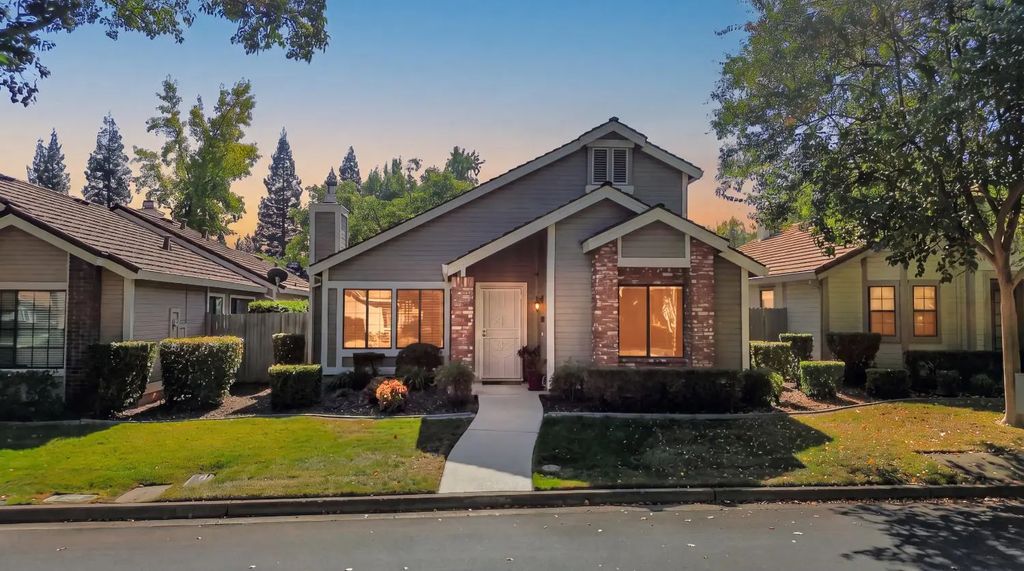 1603 Ashford Drive, Roseville