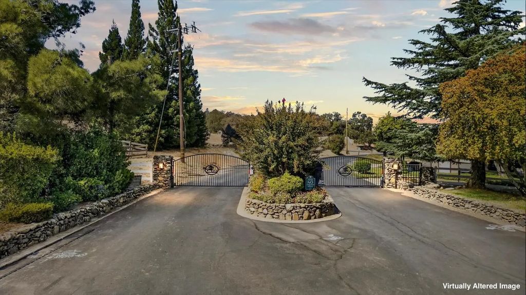 6680 Butterfield Way, Placerville
