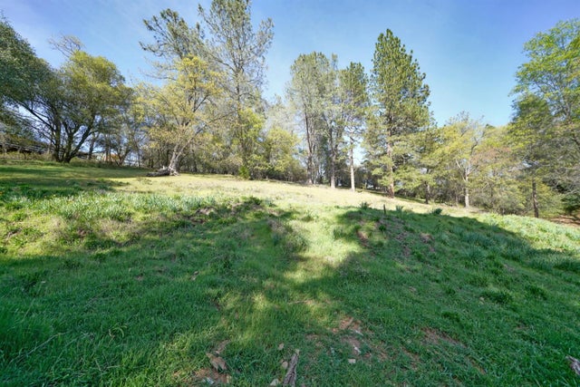 837 Vivian Court, Placerville