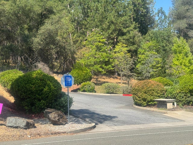 10801 Combie Road, Auburn