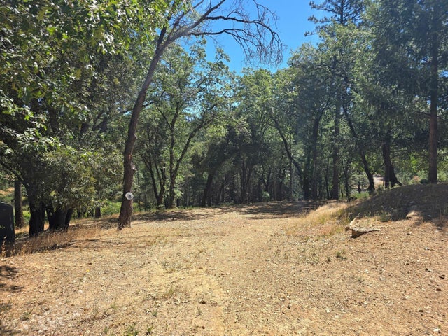 25840 Rollins Lake Road, Colfax