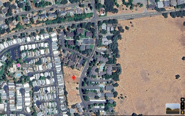 La Crescenta Drive, Shingle Springs