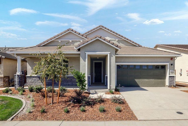 10327 Evangaline Way, Elk Grove