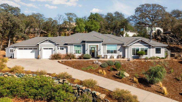 6424 Caddie Court, Auburn