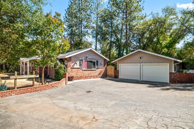 5761 Forest Lake Road, Diamond Springs