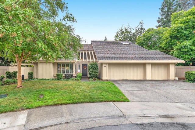 2074 Gray Eagle Court, Gold River