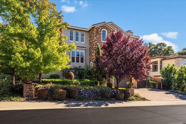 1804 Park Oak Drive, Roseville