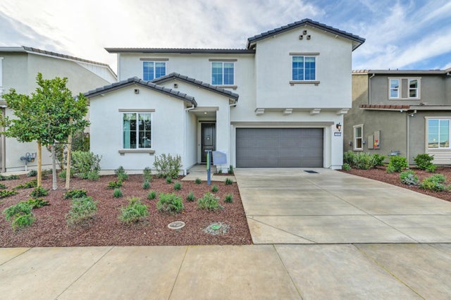 2592 Constellation Circle, Roseville