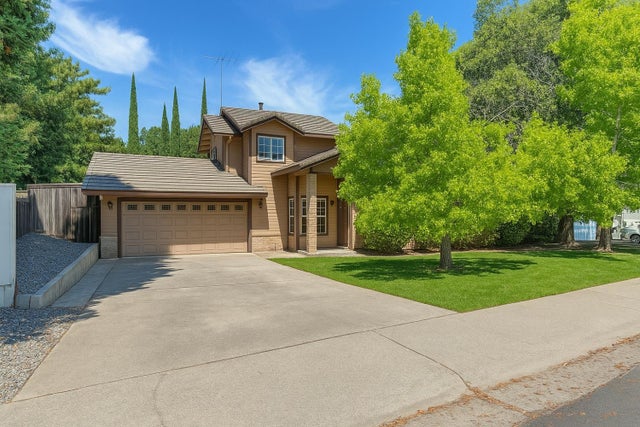 6470 Arcadia Avenue, Loomis