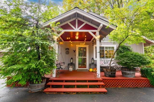 25681 Foresthill Road, Foresthill