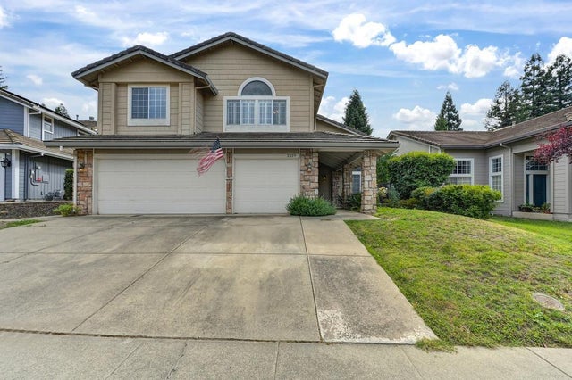 2219 Salem Way, Rocklin
