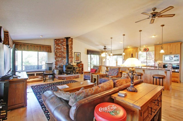 22969 Sunset Ridge Drive, Auburn