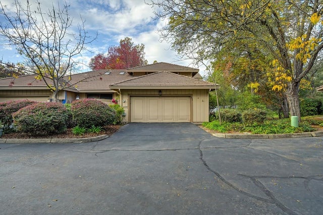 7443 Heritage Meadow Place, Citrus Heights