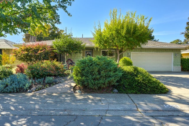 5608 Sandburg Drive, Sacramento