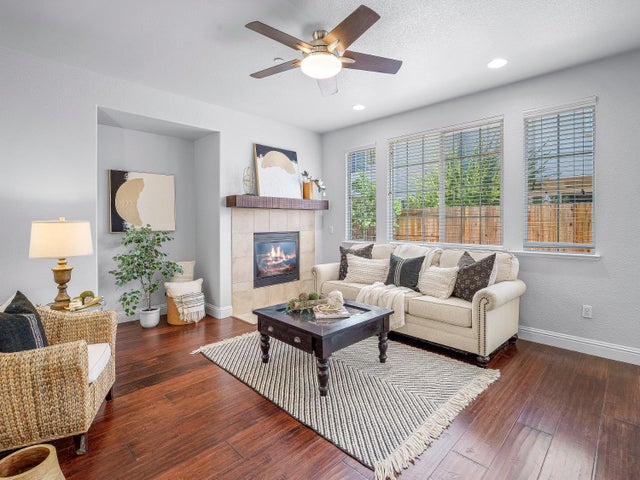 1703 Ferry Circle, Folsom