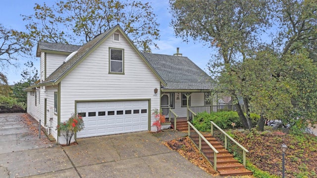 12439 Homestead Way, Auburn