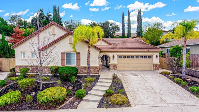 2790 Milstead Way, Roseville