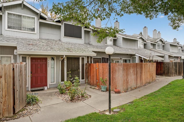 7623 Roberta Lane, Antelope