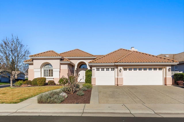 6141 Strawberry Station Loop, Roseville