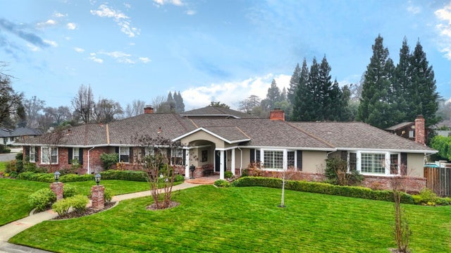 401 Lawson Way, Sacramento