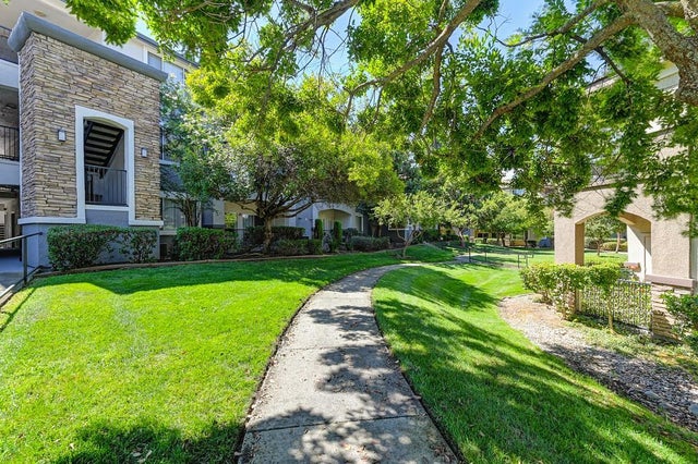 701 Gibson Drive #534, Roseville