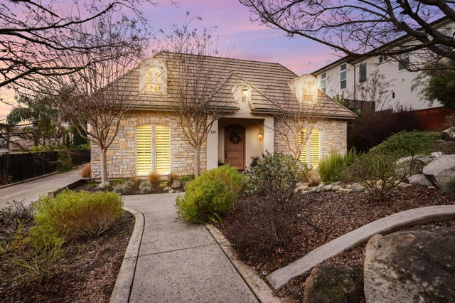 145 Flat Rock Court, Folsom