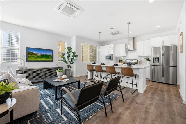 471 Tailoff Lane #99a, Sacramento