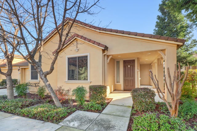1656 Marseille Lane, Roseville