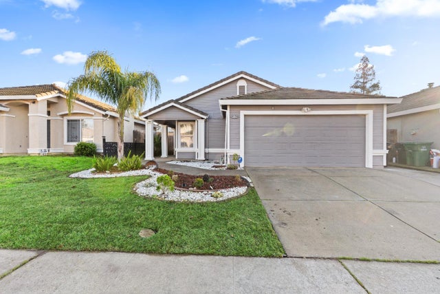 9120 Bristol Plaza Way, Elk Grove