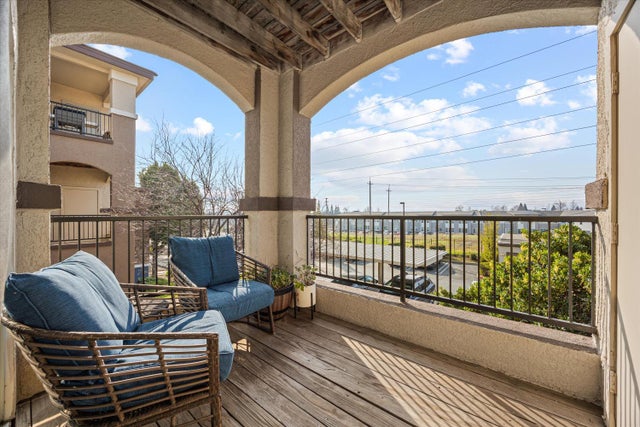 701 Gibson Drive #1226, Roseville