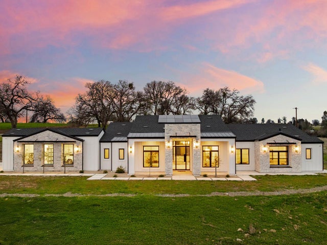 5035 Broken Bow Lane, Rescue