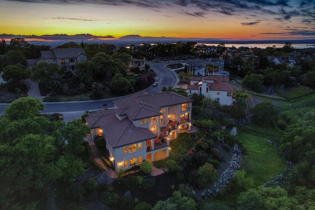 101 Powers, El Dorado Hills