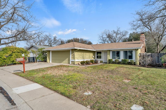 6620 Creekmont Way, Citrus Heights