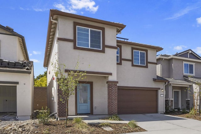 2967 Bowery Lane, Lincoln