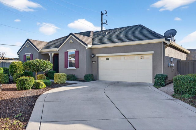 9763 Dartwell Way, Sacramento