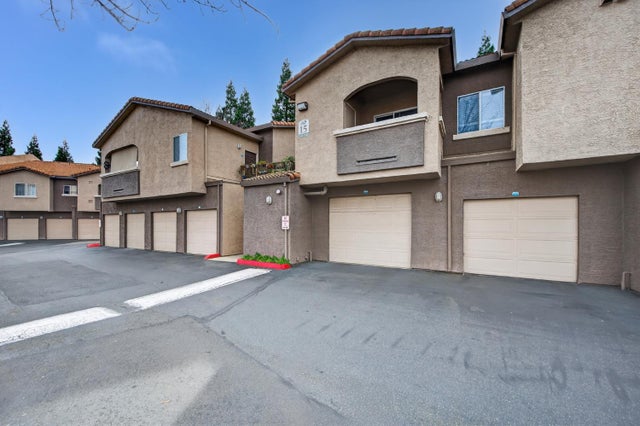 10001 Woodcreek Oaks Boulevard #1513, Roseville