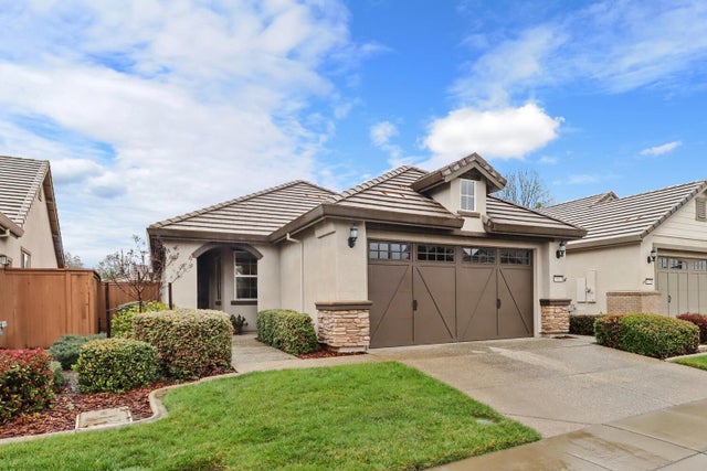9882 Sheffield Way, Elk Grove