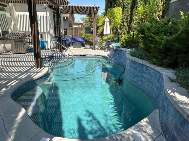 2209 Coryton Lane, Roseville