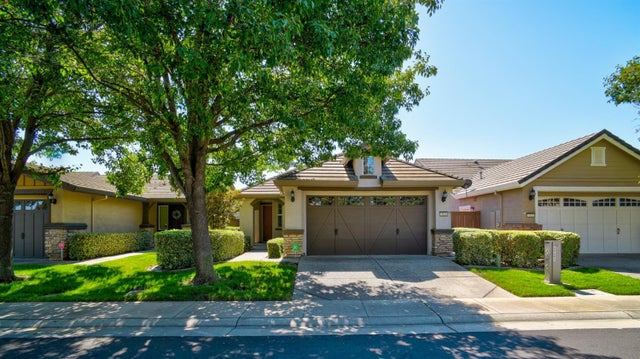 7828 Barnsley Way, Elk Grove