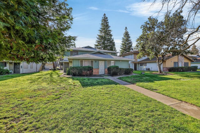 6442 Auburn #4, Citrus Heights