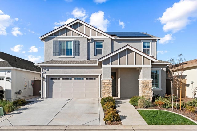 2057 Longmire Loop, Roseville