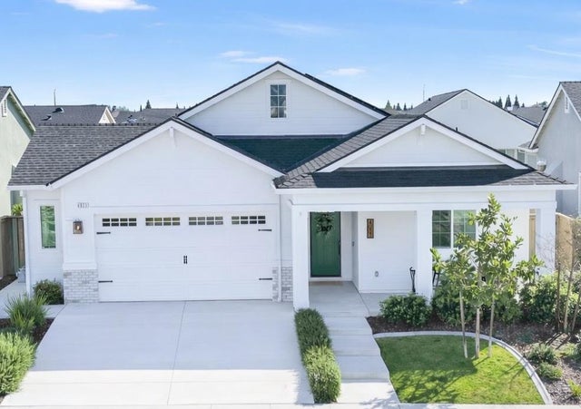 4033 Scotch Pine Drive, Roseville