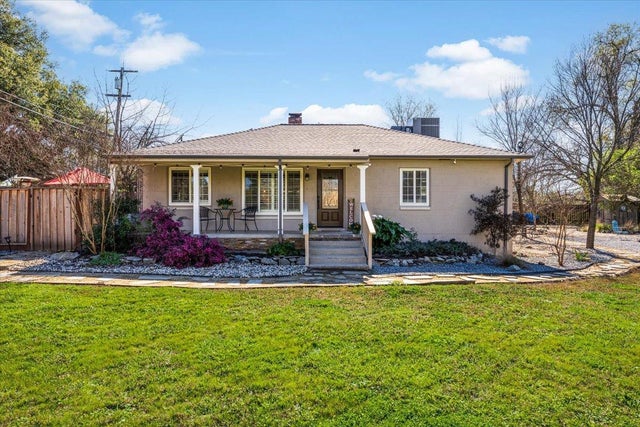 6244 S Walnut Street, Loomis