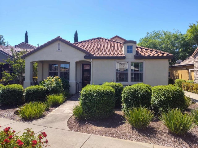 1745 Marseille Lane, Roseville