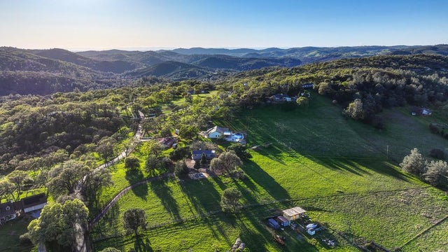 3901 Luneman, Placerville